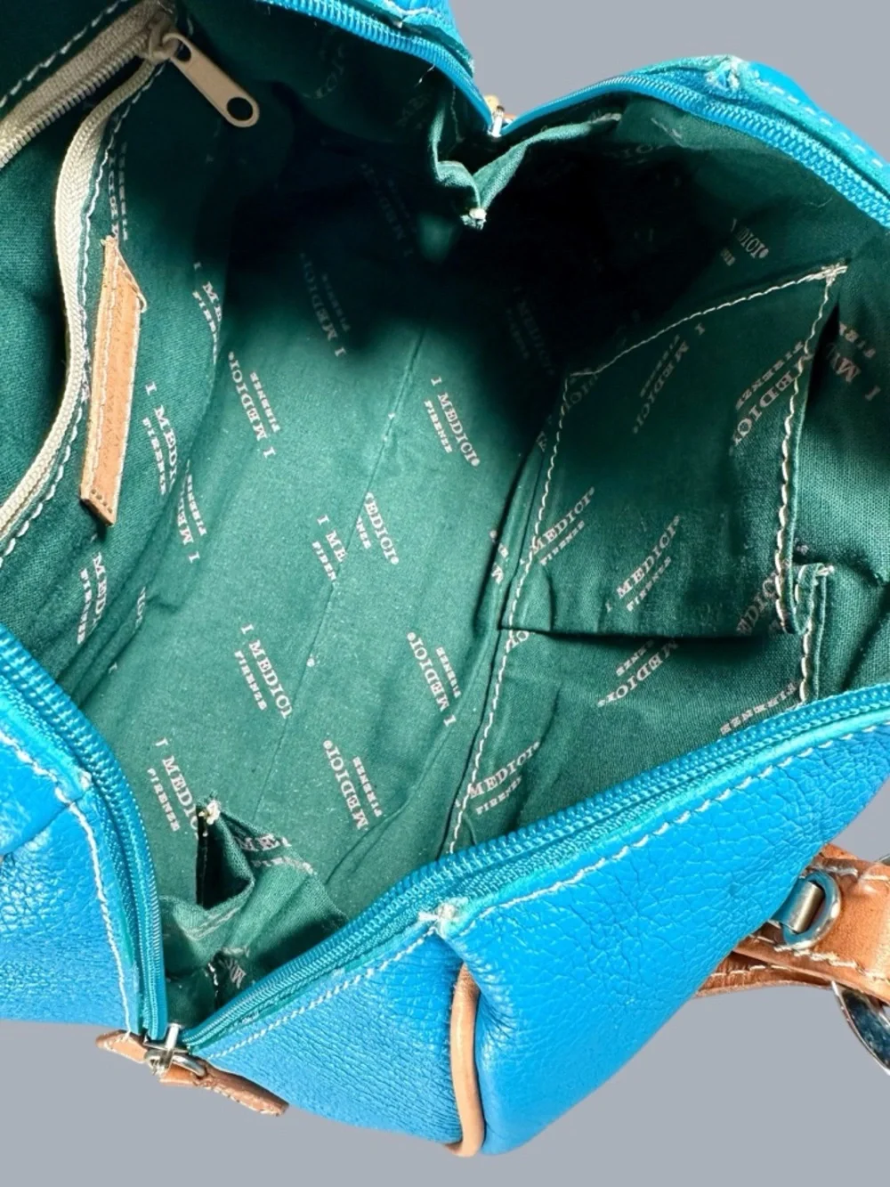 NWT I Medici Women’s Handbag/Crossbody/Shoulder Bag in Genuine Leather RARE